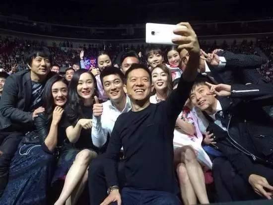 爆料娱乐圈彻底破产了,行业寒冬来袭，明星资产缩水，未来路在何方？  第2张